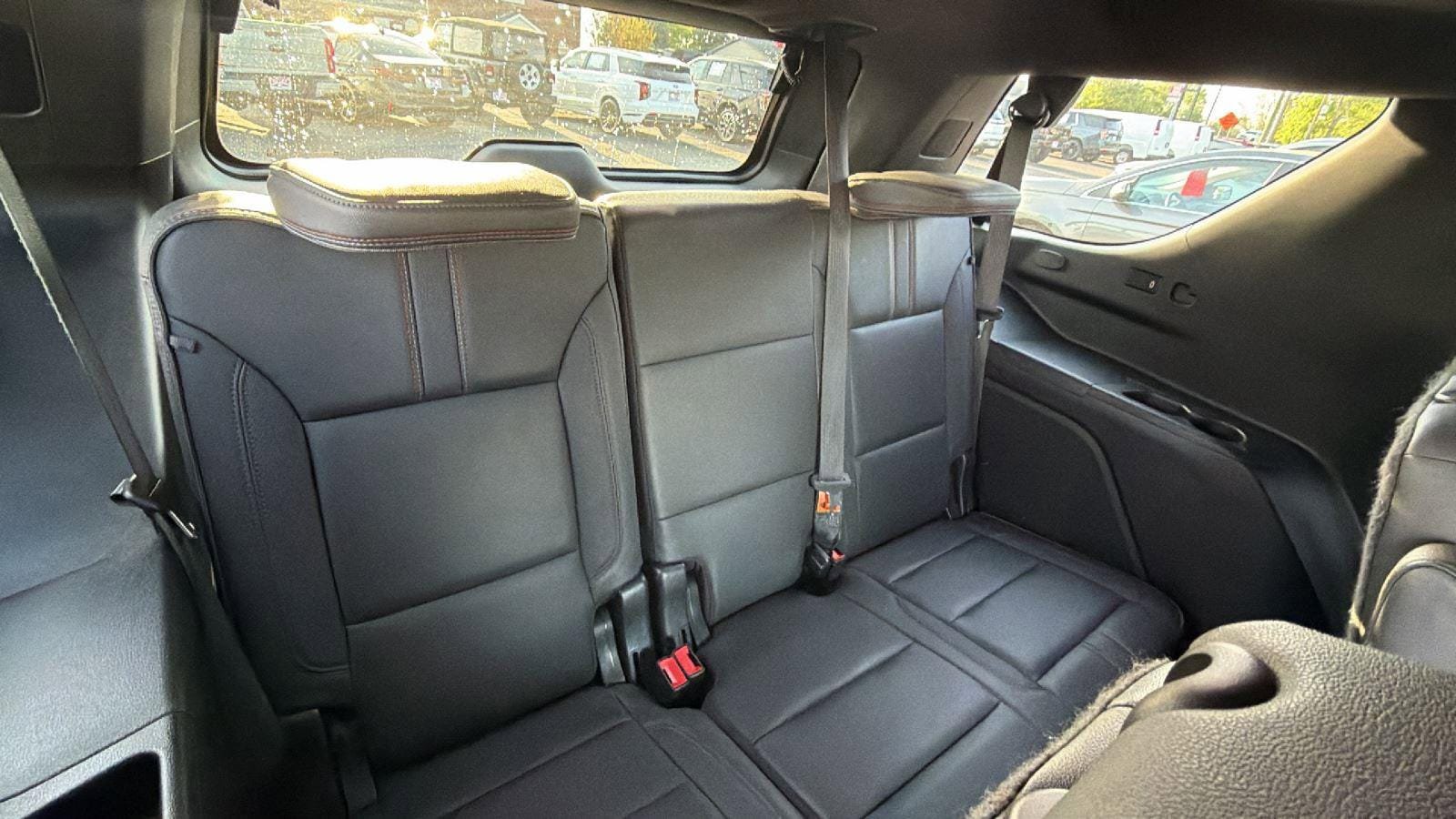 Used 2022 Chevrolet Tahoe RST w/ Sport Performance Package AWD/4WD image 20