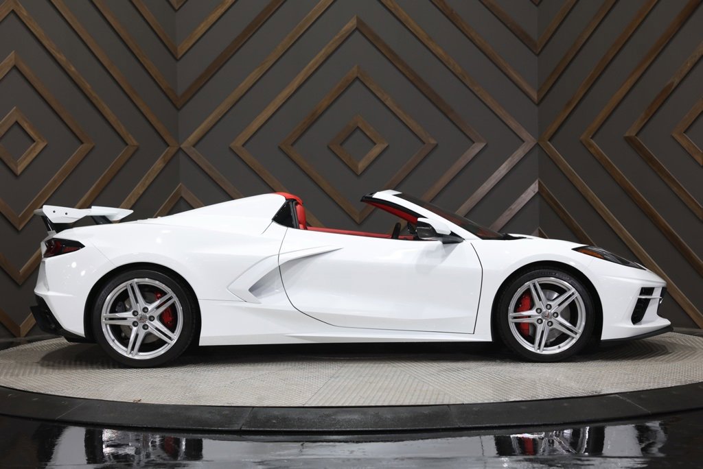 Used 2024 Chevrolet Corvette Stingray Premium Conv w/ Z51 Performance Package image 18
