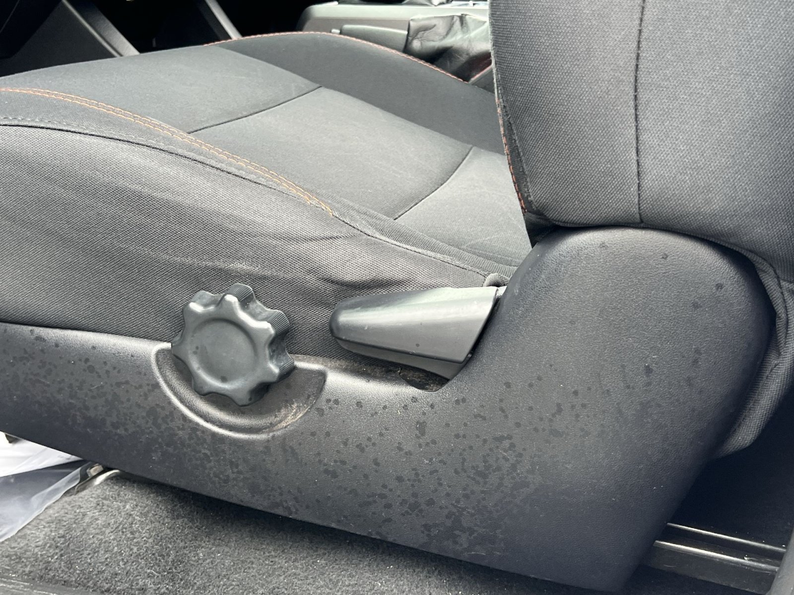 Used 2019 Toyota Tacoma TRD Off-Road AWD/4WD image 13