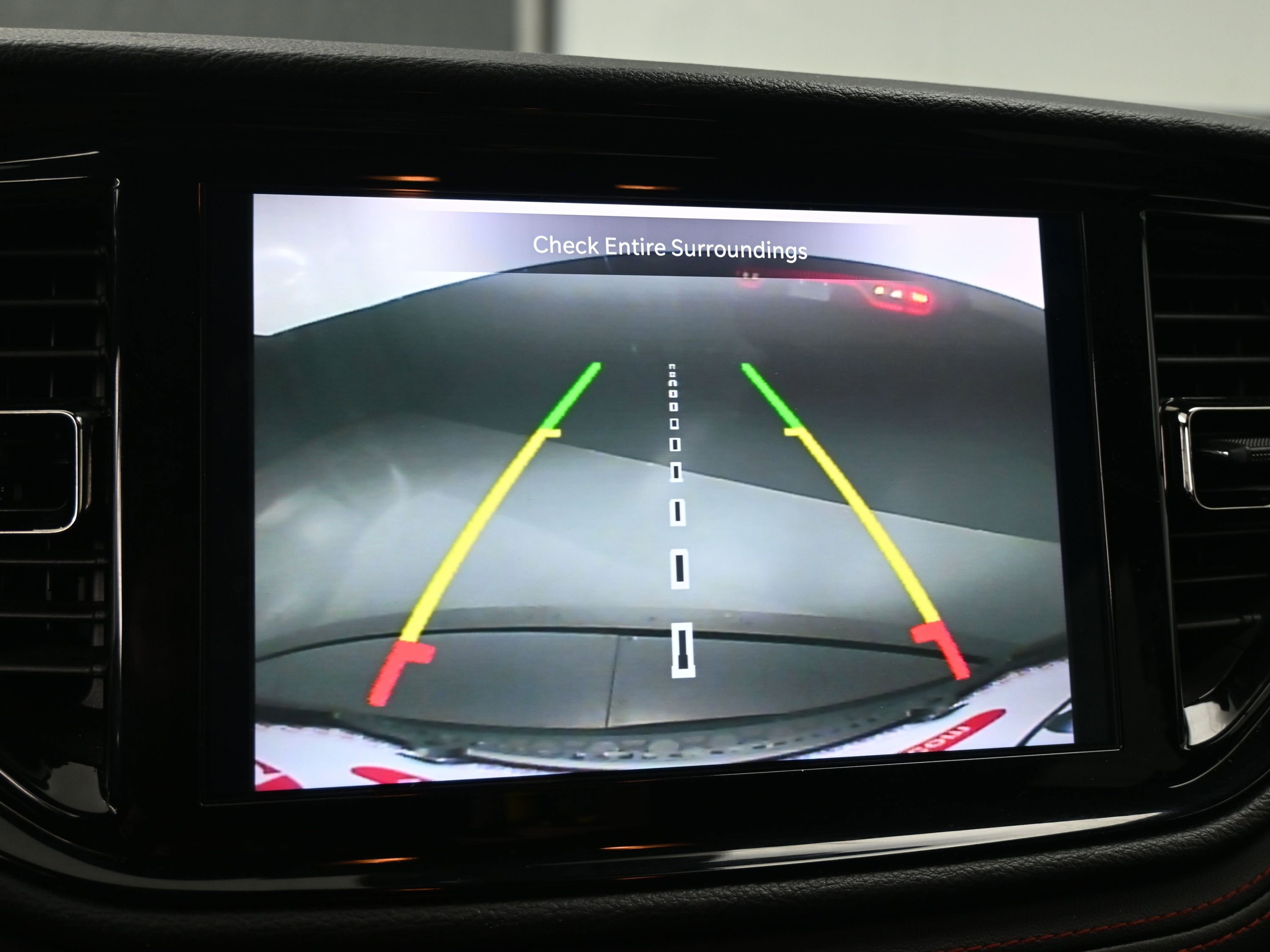 Used 2023 Dodge Durango GT image 13