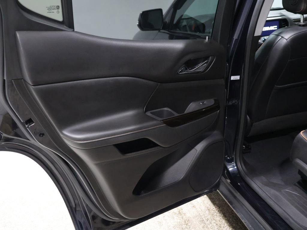 Used 2022 GMC Acadia AT4 w/ GMC Pro Grade Package image 19