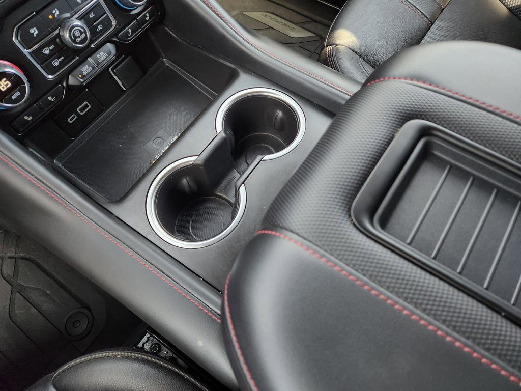 Used 2024 Chevrolet Suburban RST w/ Luxury Package image 26