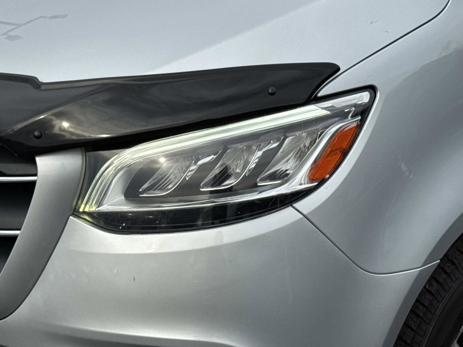 Used 2022 Mercedes-Benz Sprinter 2500 image 28