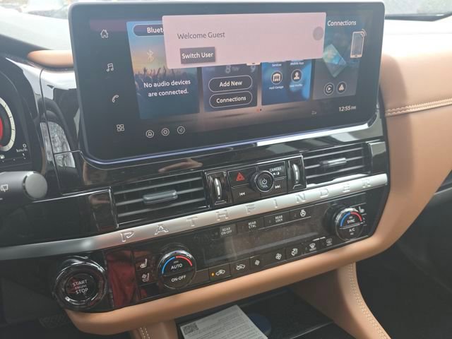 New 2026 Nissan Pathfinder Platinum image 9