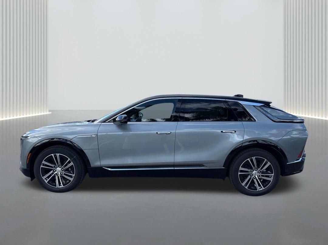 New 2026 Cadillac Lyriq Luxury image 8