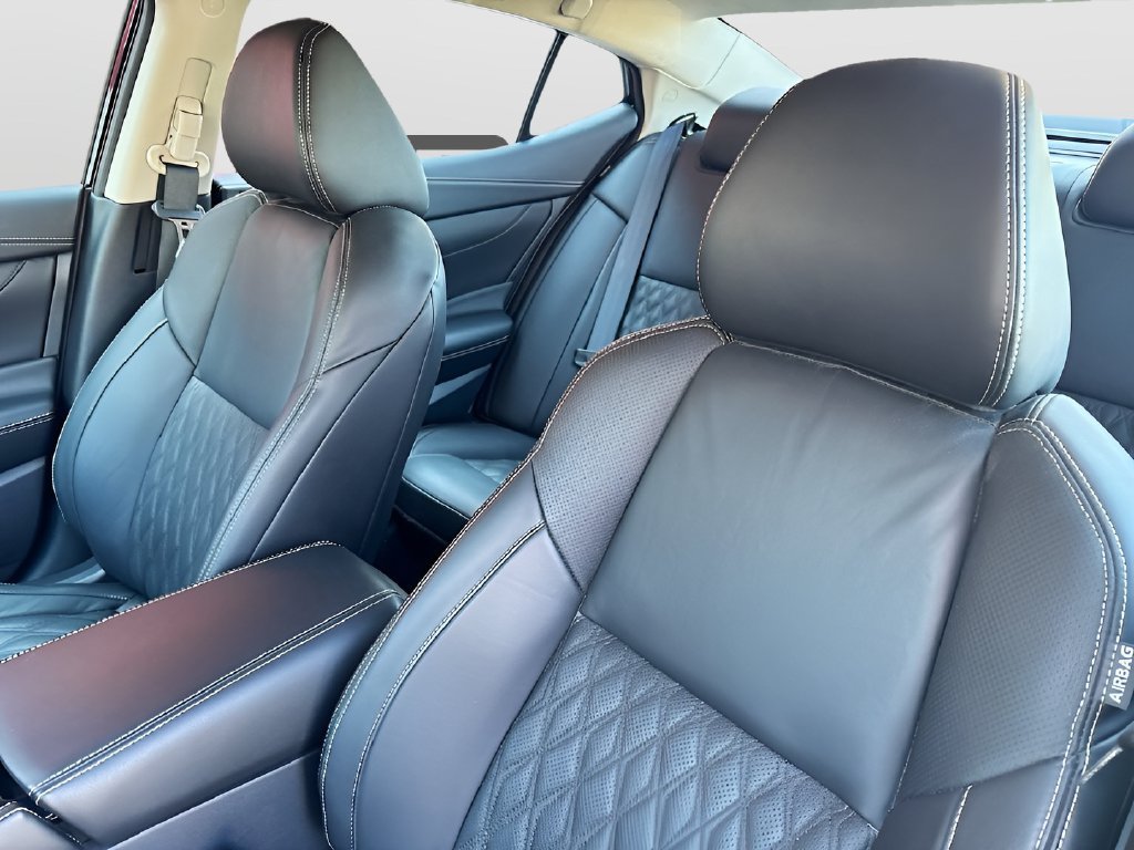 Used 2023 Nissan Maxima Platinum w/ Sport Mat Group FWD image 22