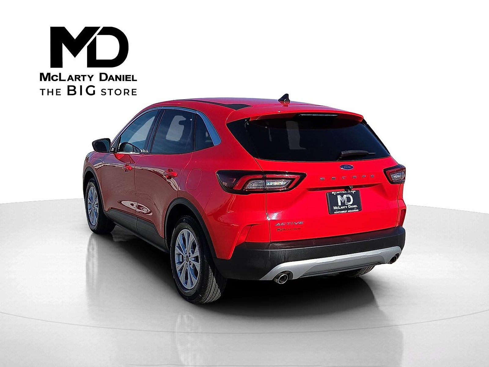 Used 2024 Ford Escape Active w/ Cold Weather Package image 4