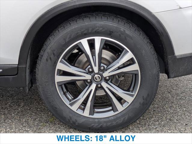 Used 2018 Nissan Rogue SL image 11