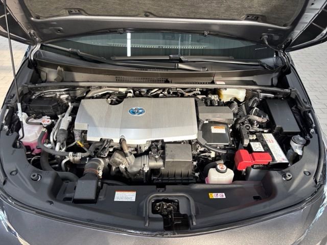 Used 2022 Toyota Prius Prime XLE FWD image 25