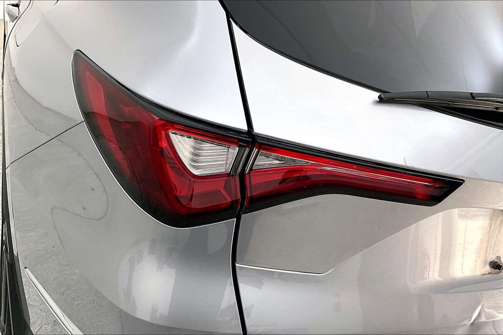 Certified 2022 Acura MDX SH-AWD w/ Technology Package image 39