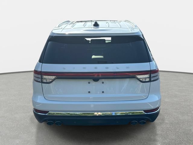 Used 2025 Lincoln Aviator Reserve w/ Equipment Group 201A AWD/4WD image 4