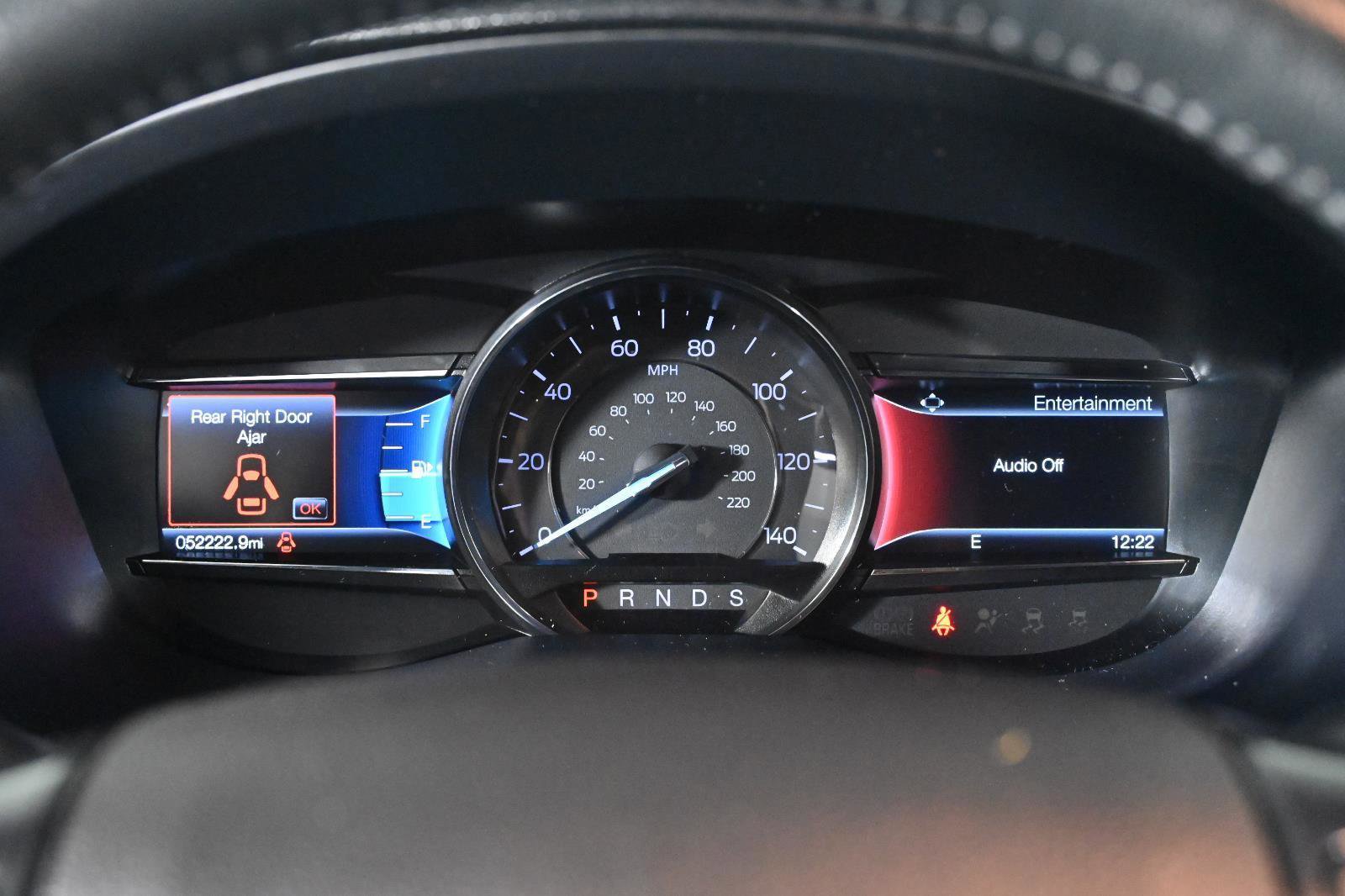 Used 2018 Ford Explorer XLT w/ Equipment Group 202A image 13