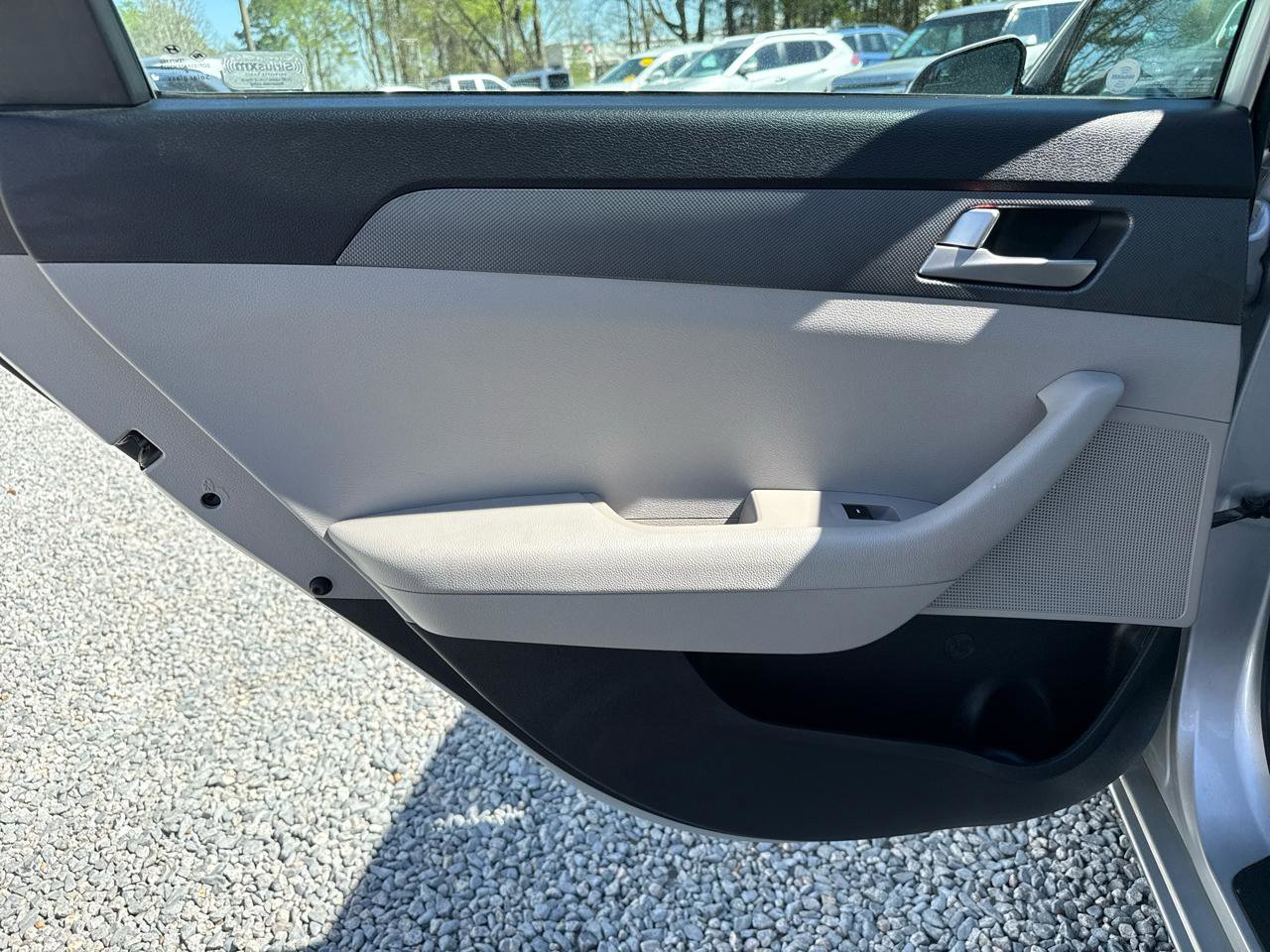 Used 2017 Hyundai Sonata SE image 16