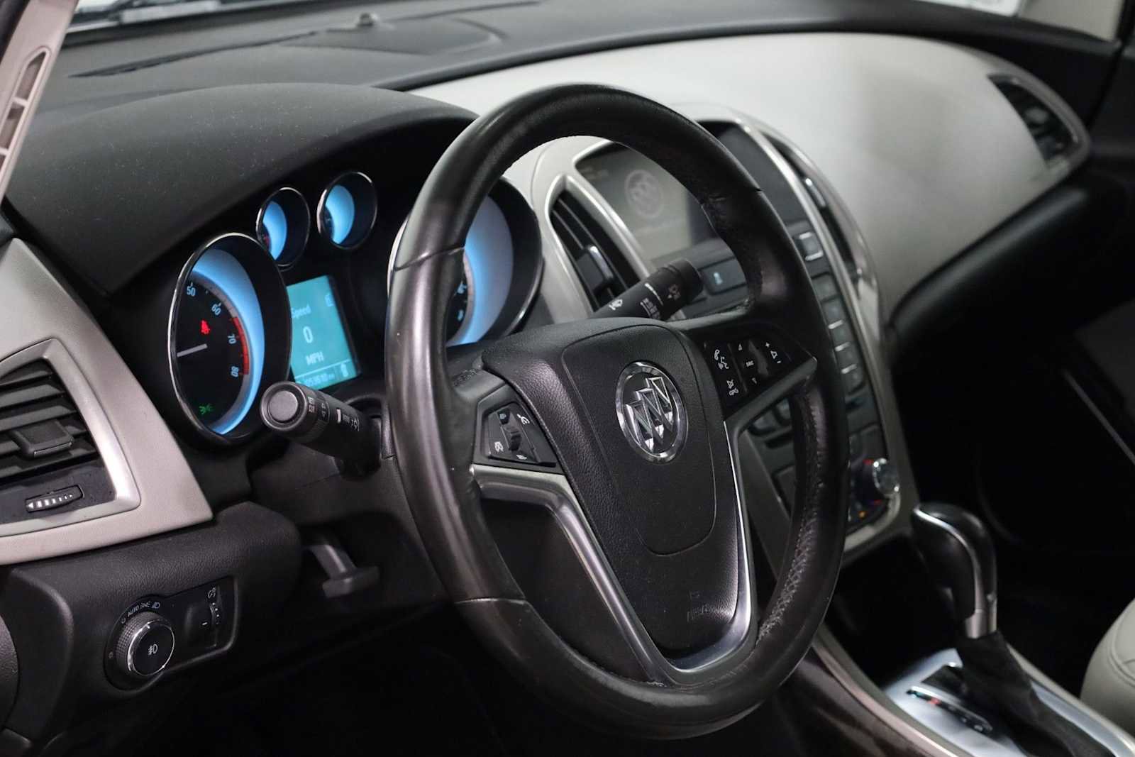 Used 2013 Buick Verano image 4