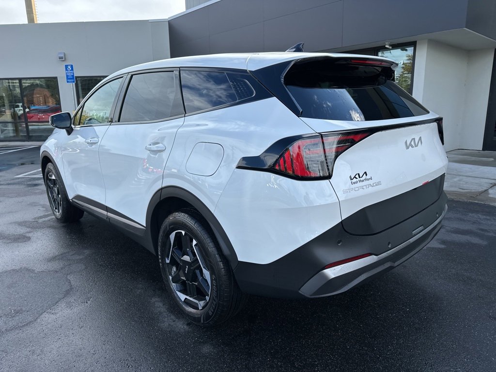 New 2026 Kia Sportage S image 8