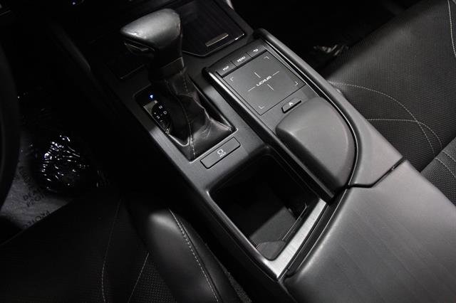 Used 2019 Lexus ES 350 w/ Accessory Package image 15