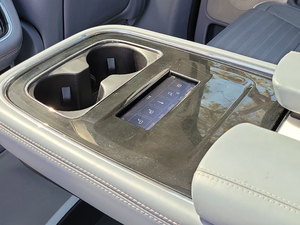 Certified 2024 Lincoln Navigator L Black Label image 15