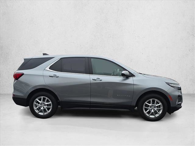 Used 2023 Chevrolet Equinox LT image 3