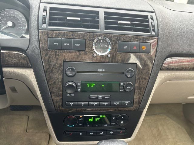 Used 2007 Mercury Milan Premier image 25