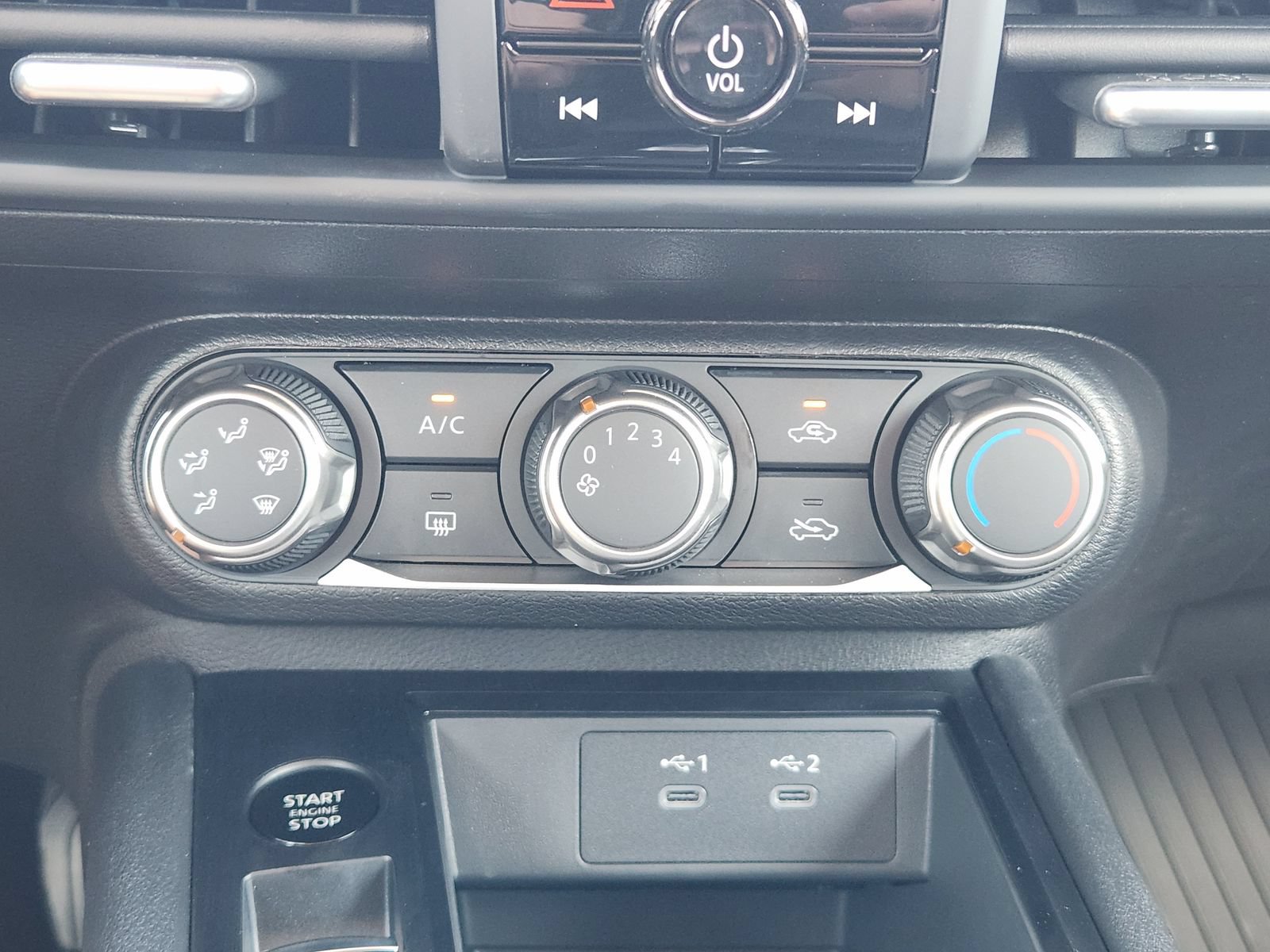 New 2027 Nissan Kicks S FWD image 18