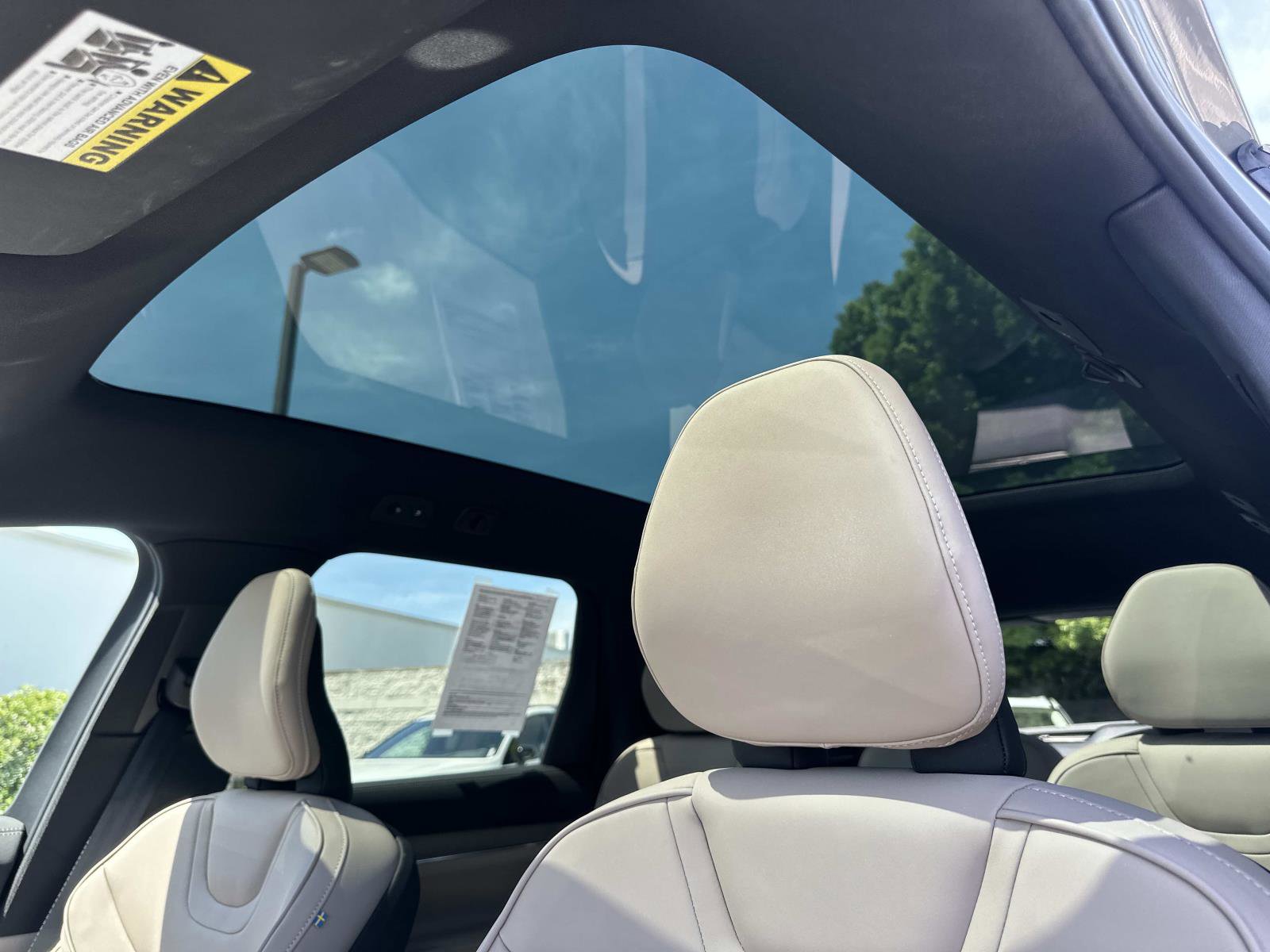 Certified 2025 Volvo EX90 Plus AWD/4WD image 35