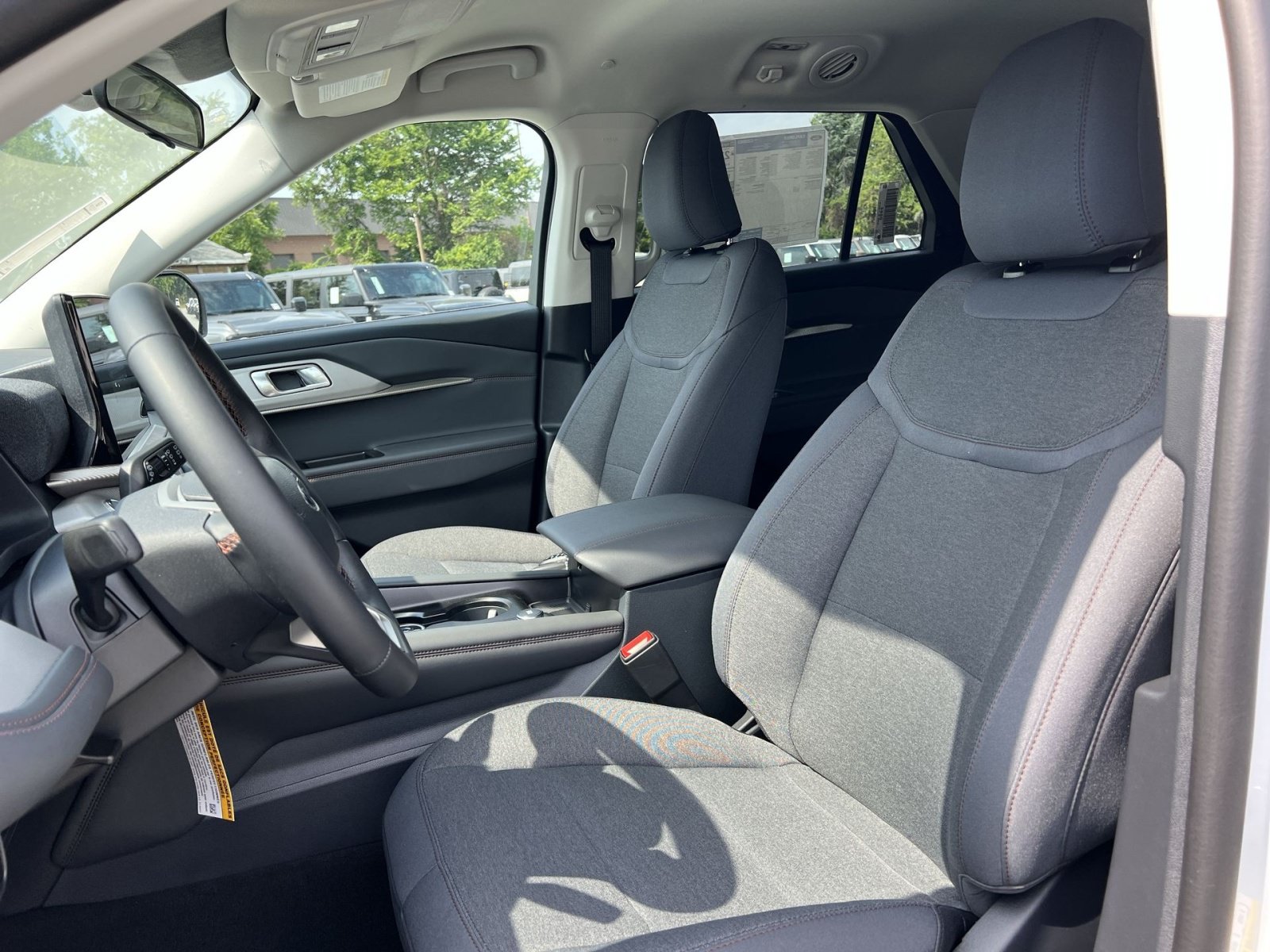 New 2026 Ford Explorer Active AWD/4WD image 13