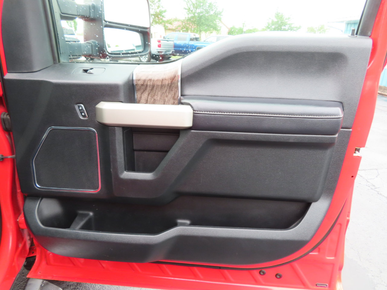 Used 2019 Ford F250 Lariat w/ Lariat Ultimate Package image 45