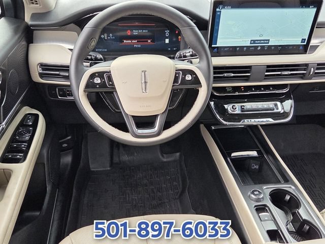 Certified 2025 Lincoln Corsair AWD w/ Equipment Group 101A image 11