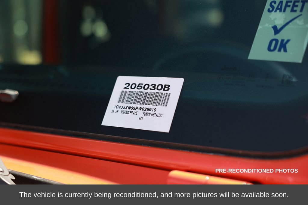 Used 2023 Jeep Wrangler Unlimited w/ 8.4" Radio Group image 44