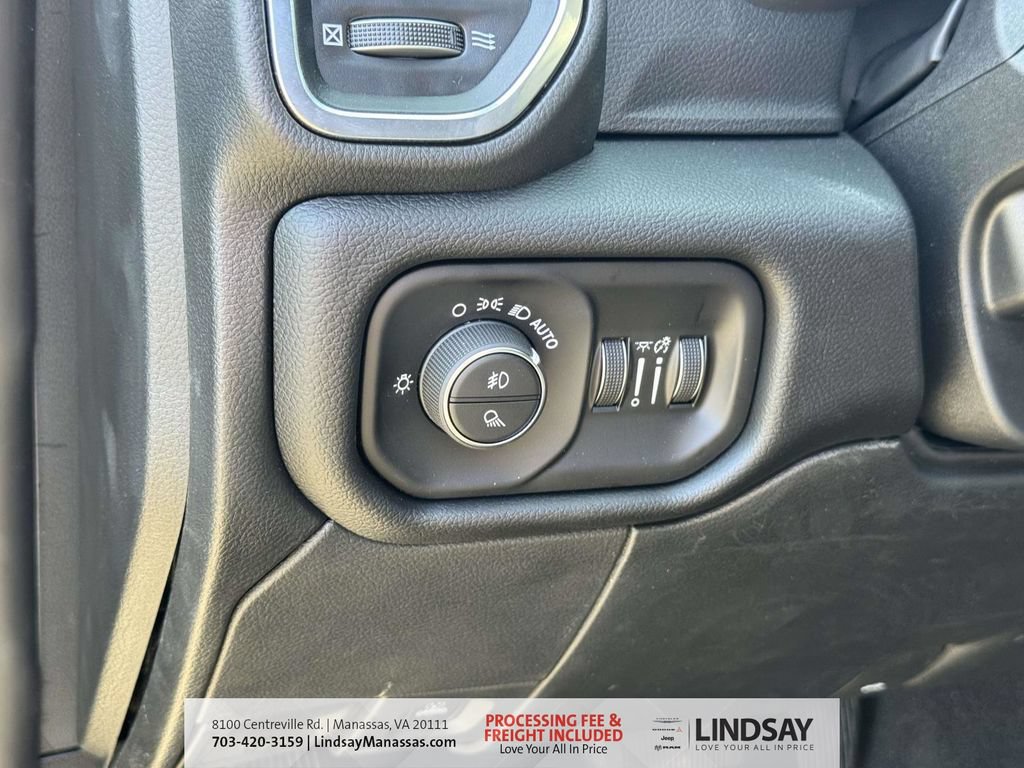 New 2026 RAM 2500 Laramie AWD/4WD image 26