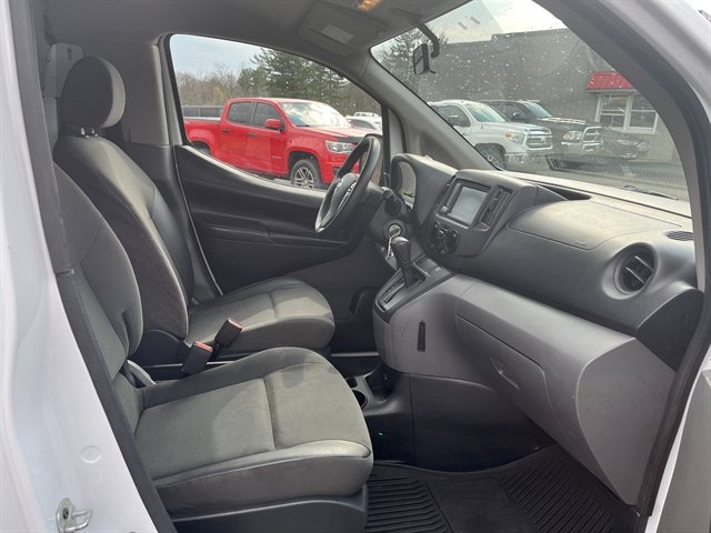 Used 2021 Nissan NV200 S w/ Back Door Glass Package FWD image 23