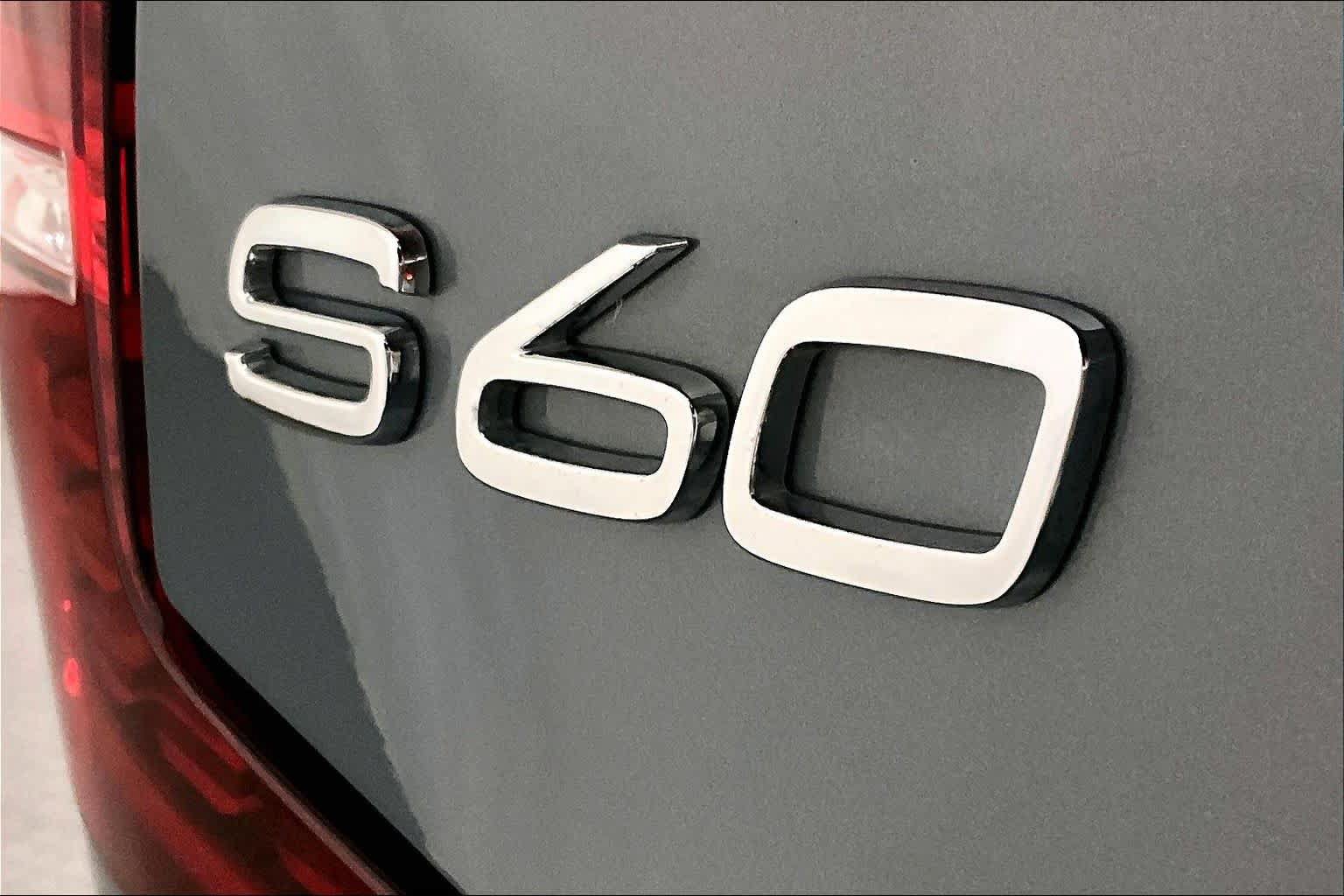 Used 2023 Volvo S60 B5 Plus AWD/4WD image 9