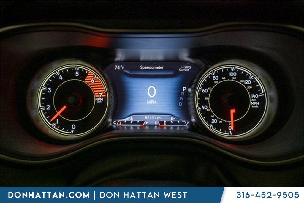 Used 2021 Jeep Cherokee Latitude Lux w/ Comfort/Convenience Group image 7