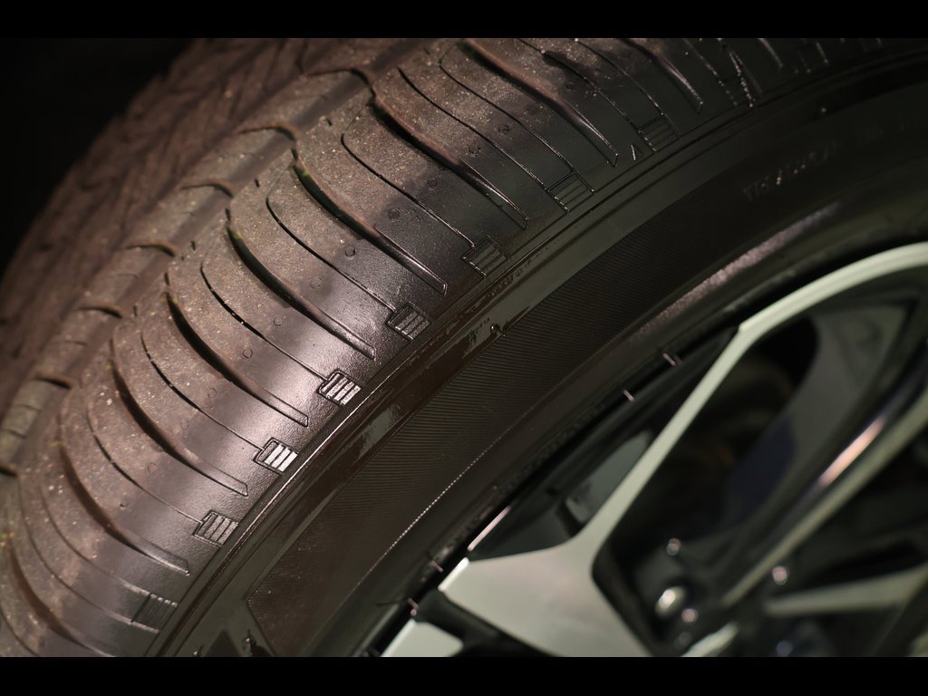 Used 2023 Chevrolet TrailBlazer RS w/ Sun and Liftgate Package image 7