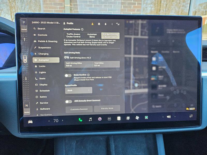 Used 2023 Tesla Model X image 40