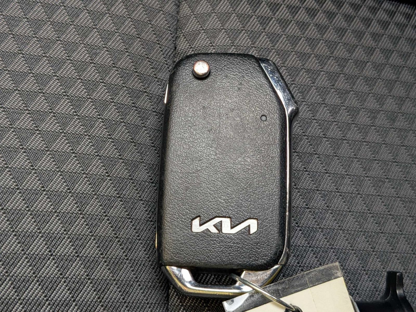 Used 2024 Kia Soul LX w/ Option Group 015 FWD image 27