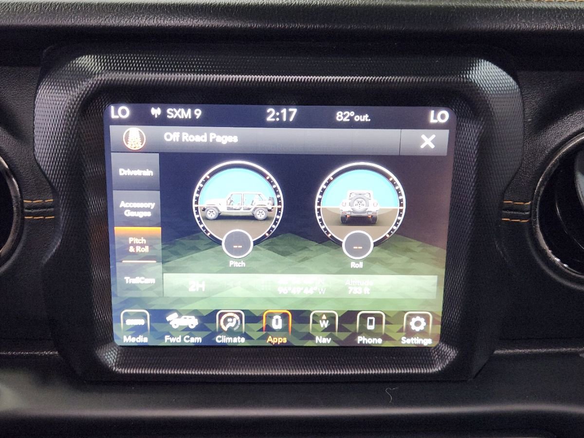 Used 2021 Jeep Wrangler Unlimited Sahara AWD/4WD image 32