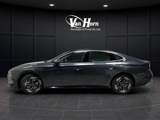 New 2026 Hyundai Sonata SEL AWD/4WD image 11