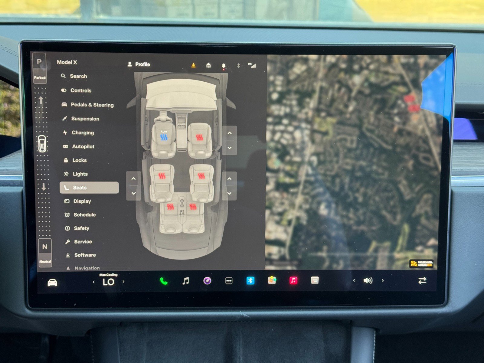 Used 2023 Tesla Model X image 27