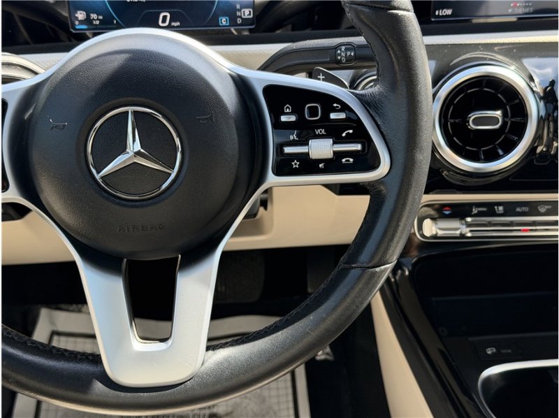 Used 2019 Mercedes-Benz A 220 image 42