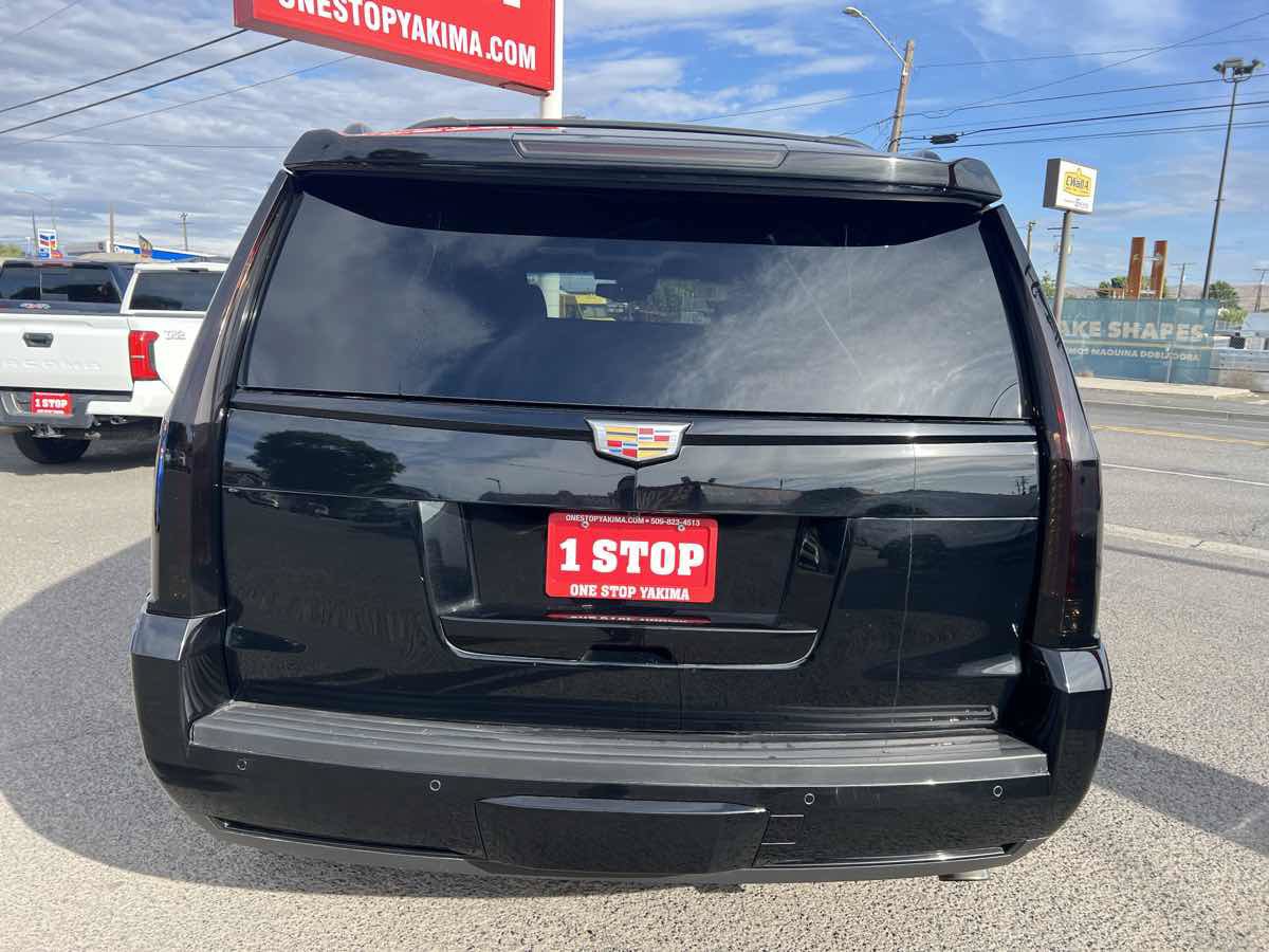 Used 2016 Cadillac Escalade Luxury AWD/4WD image 6