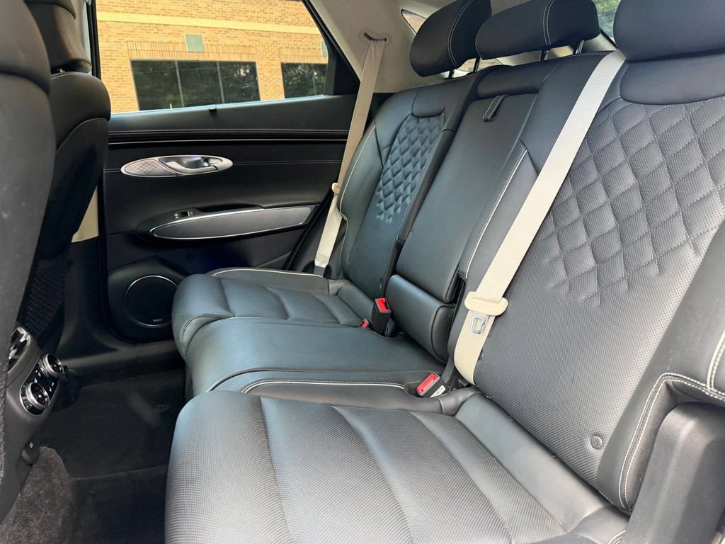 Used 2025 Genesis Electrified GV70 w/ Prestige Package AWD/4WD image 19