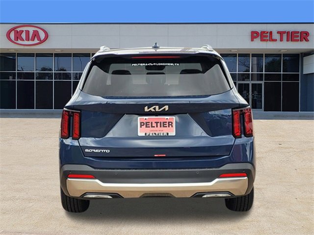 New 2026 Kia Sorento S image 4