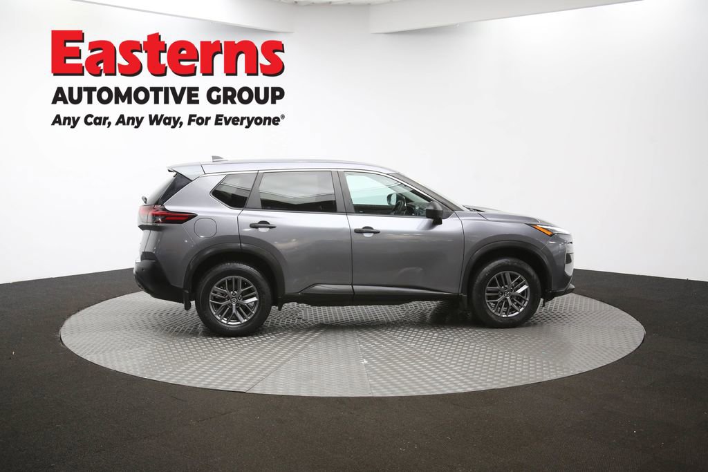 Used 2021 Nissan Rogue S image 45