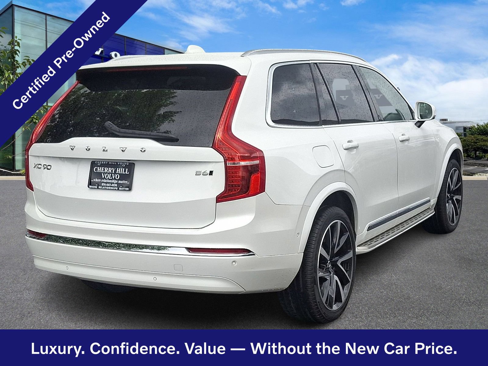 Certified 2024 Volvo XC90 B6 Plus AWD/4WD image 7