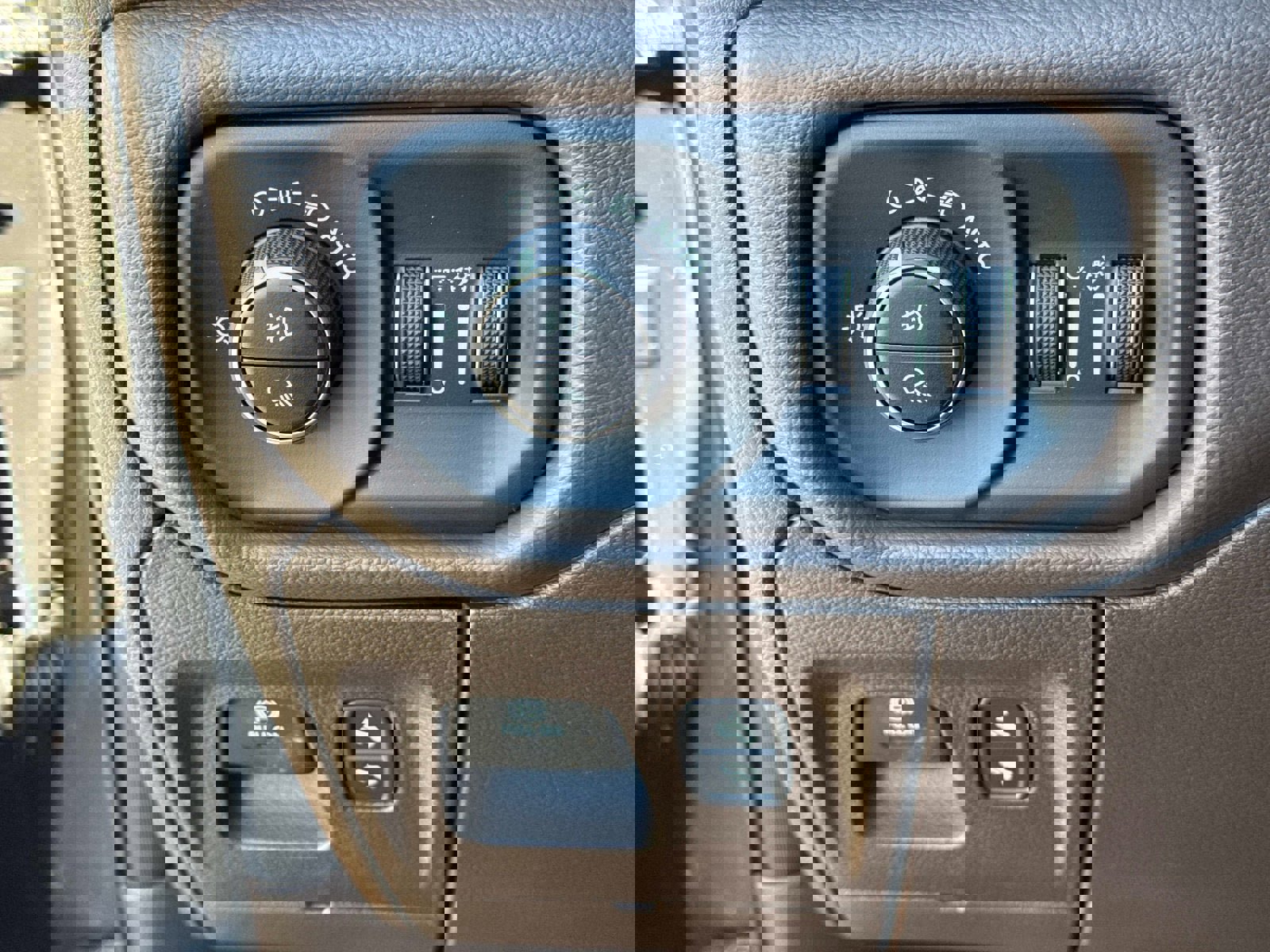 New 2026 RAM 1500 Laramie w/ Advanced Safety Group II image 32