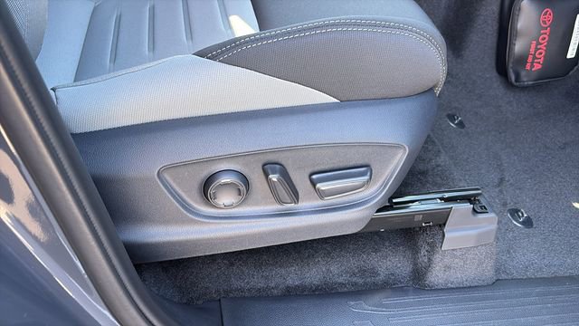 New 2025 Toyota Tacoma TRD Off-Road image 33