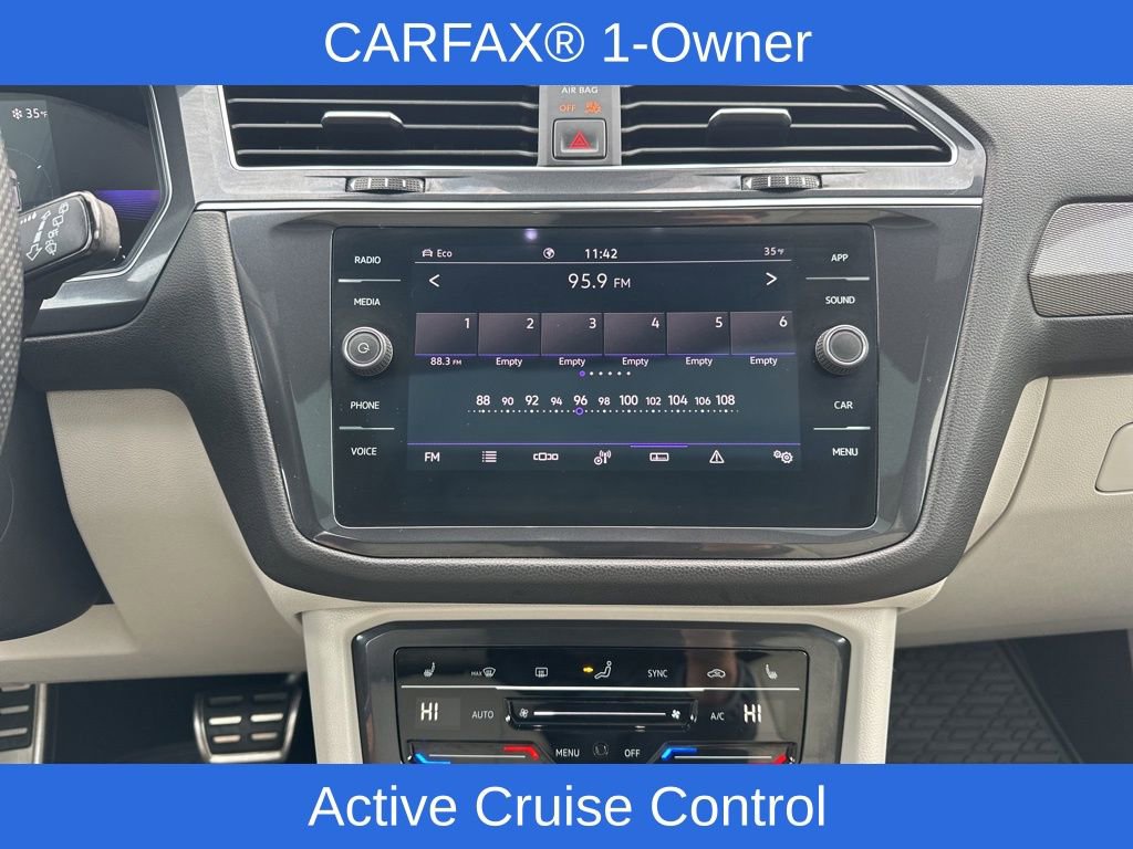 Used 2023 Volkswagen Tiguan SE R-Line image 21