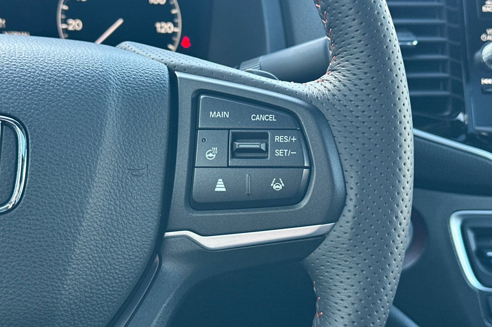 Used 2025 Honda Ridgeline TrailSport+ image 29