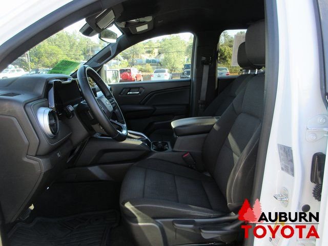 Used 2023 Chevrolet Colorado LT w/ LT Convenience Package image 10